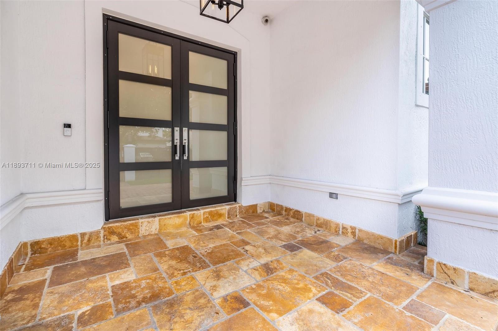 FRANCESCA - Residential