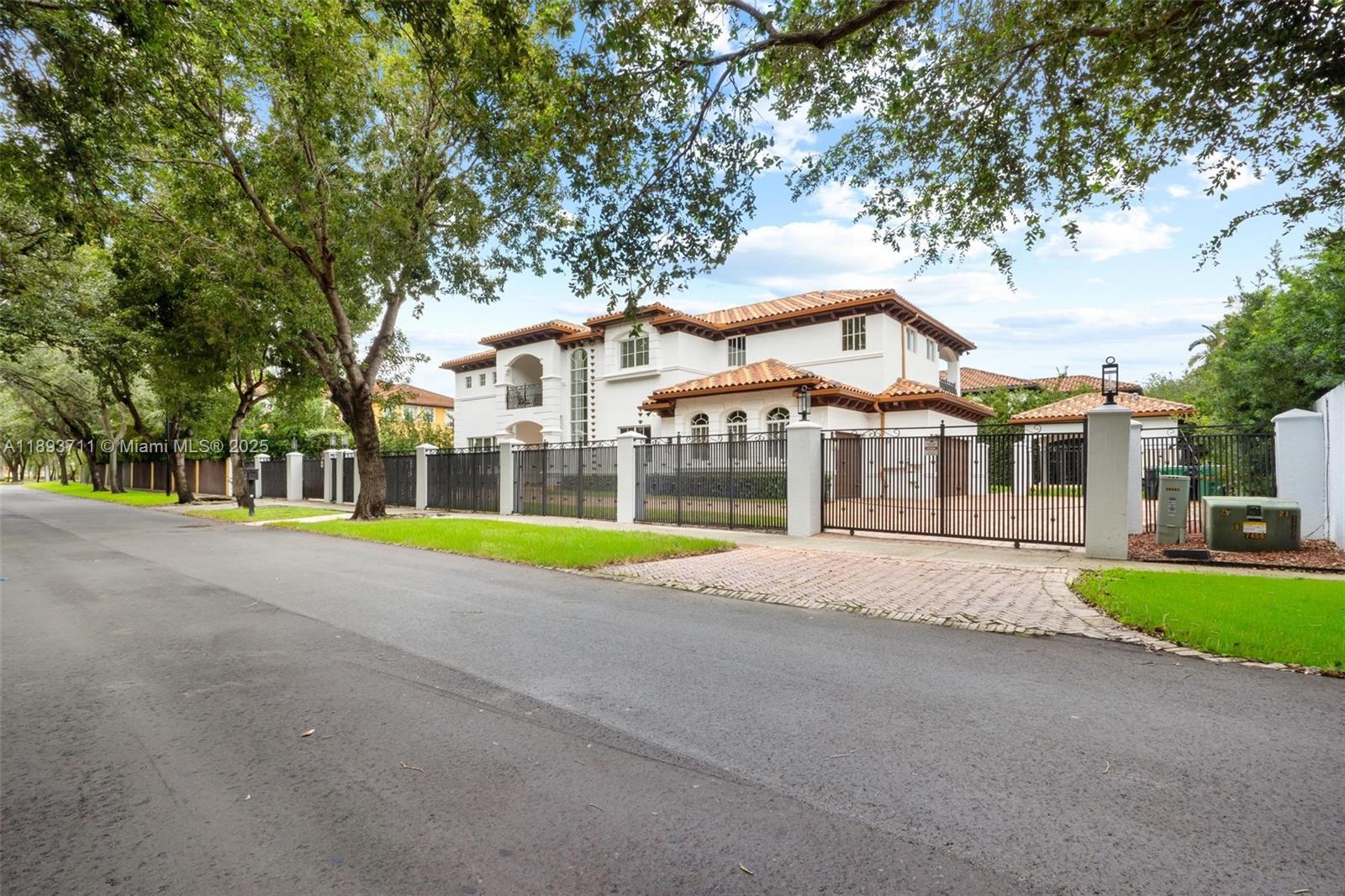 FRANCESCA - Residential