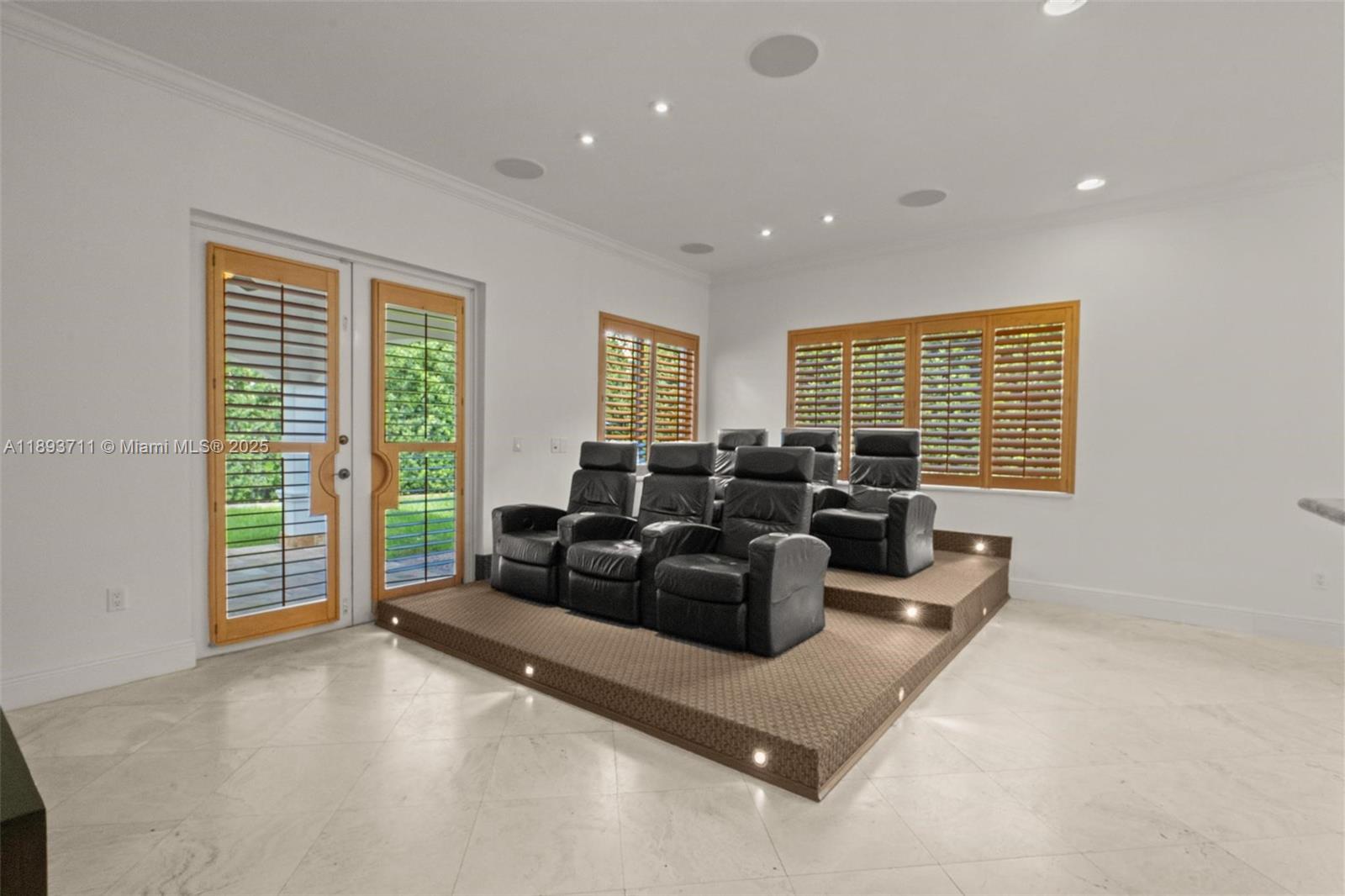 FRANCESCA - Residential