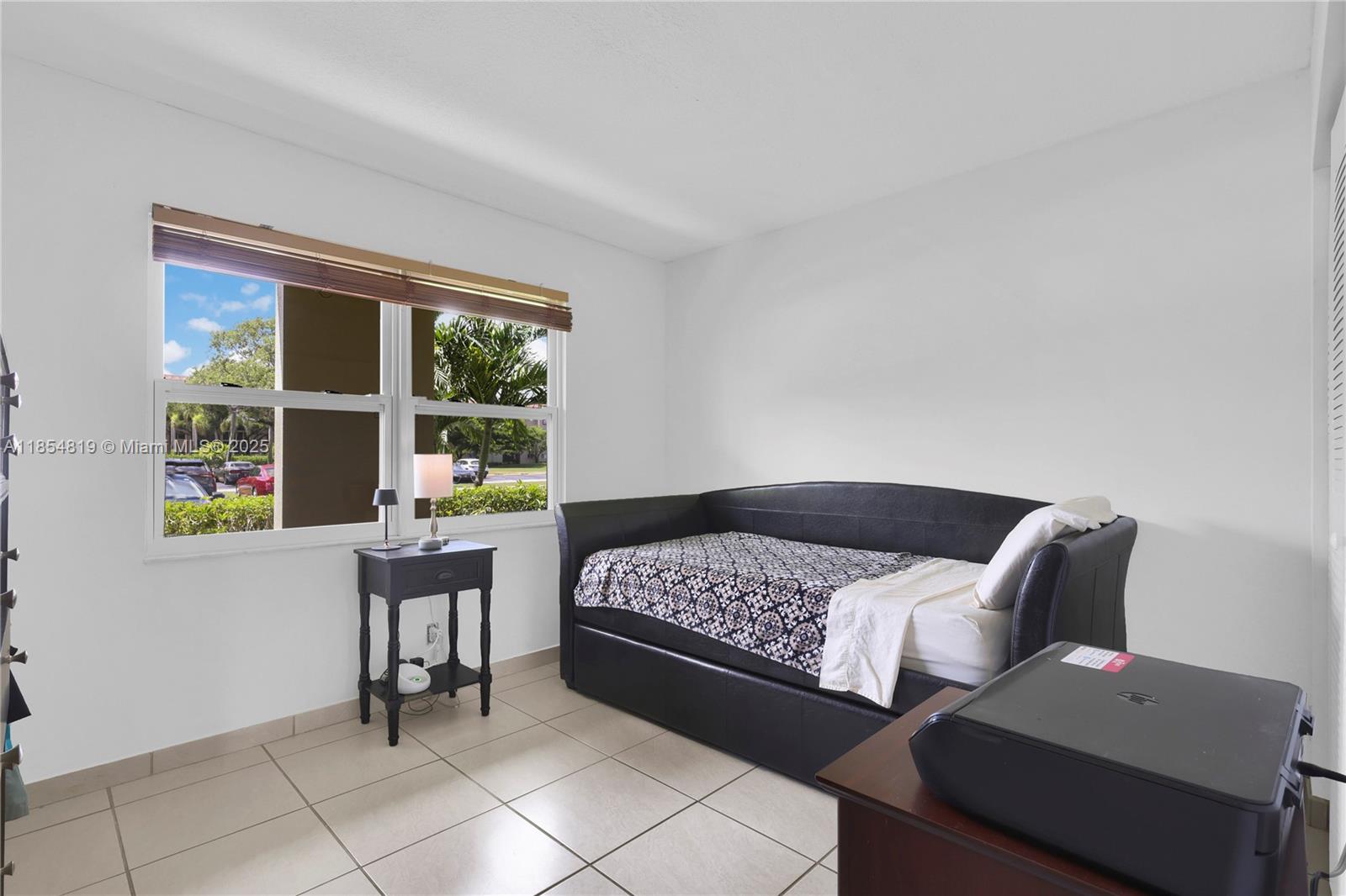 IVANHOE EAST AT CENTURY V - Residential