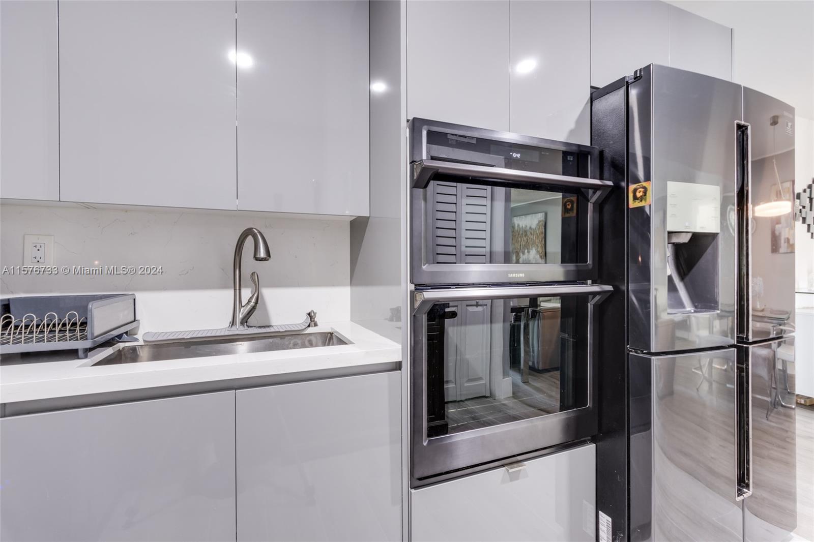 FLORENCE CONDO - Residential