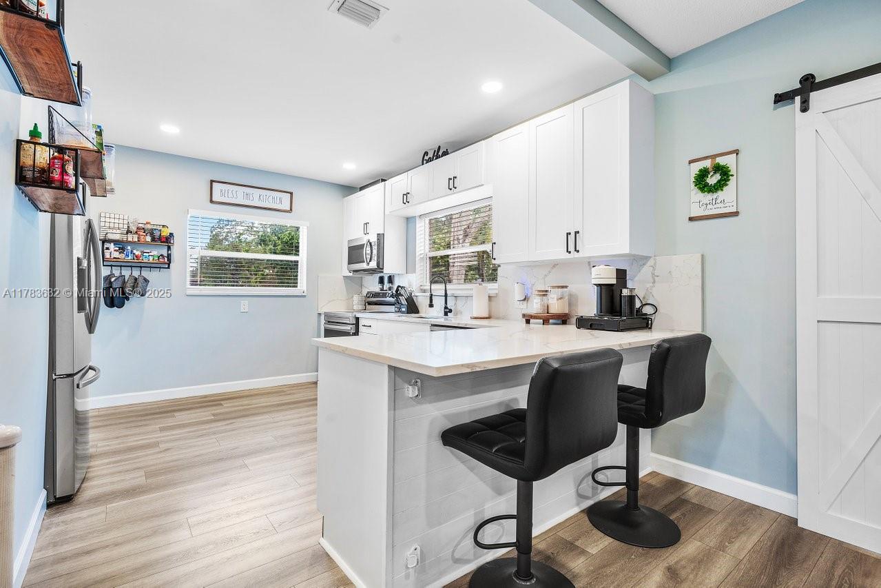 COUNTRY CLUB ACRES 5 - Residential