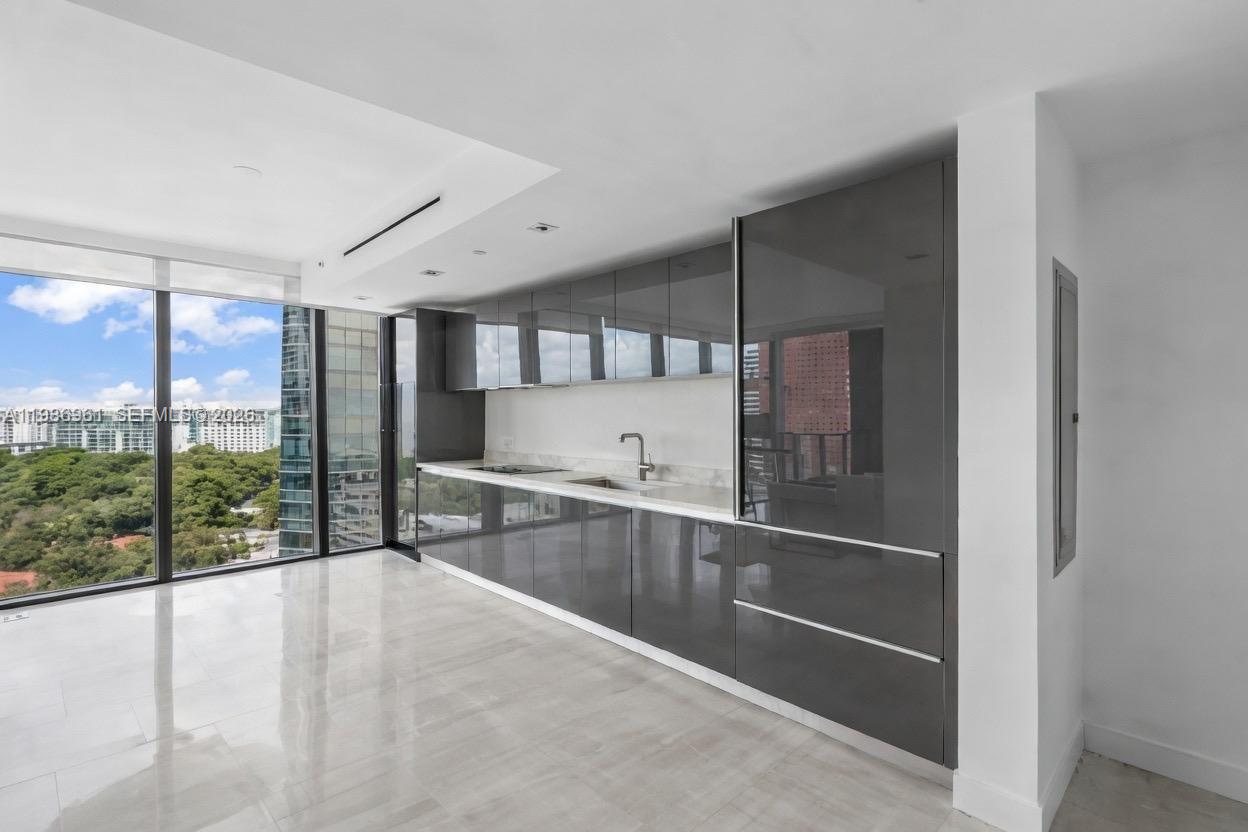 ECHO BRICKELL CONDO - Residential