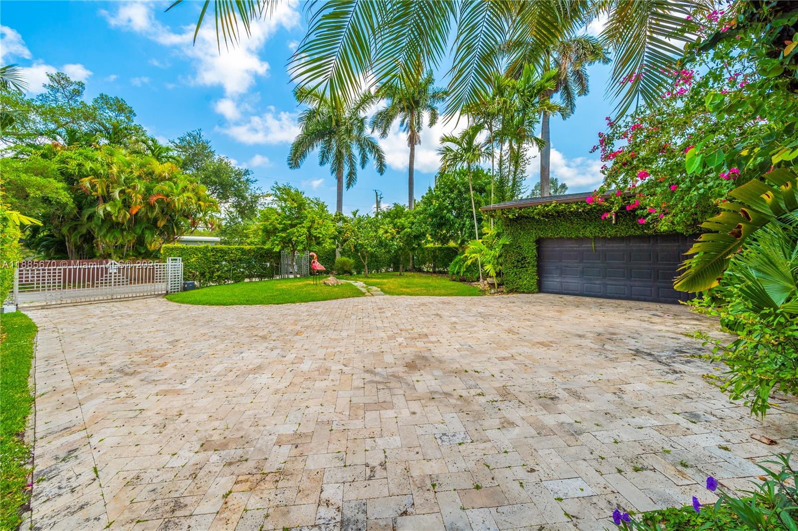 AMD PL BISCAYNE PINES - Residential Lease