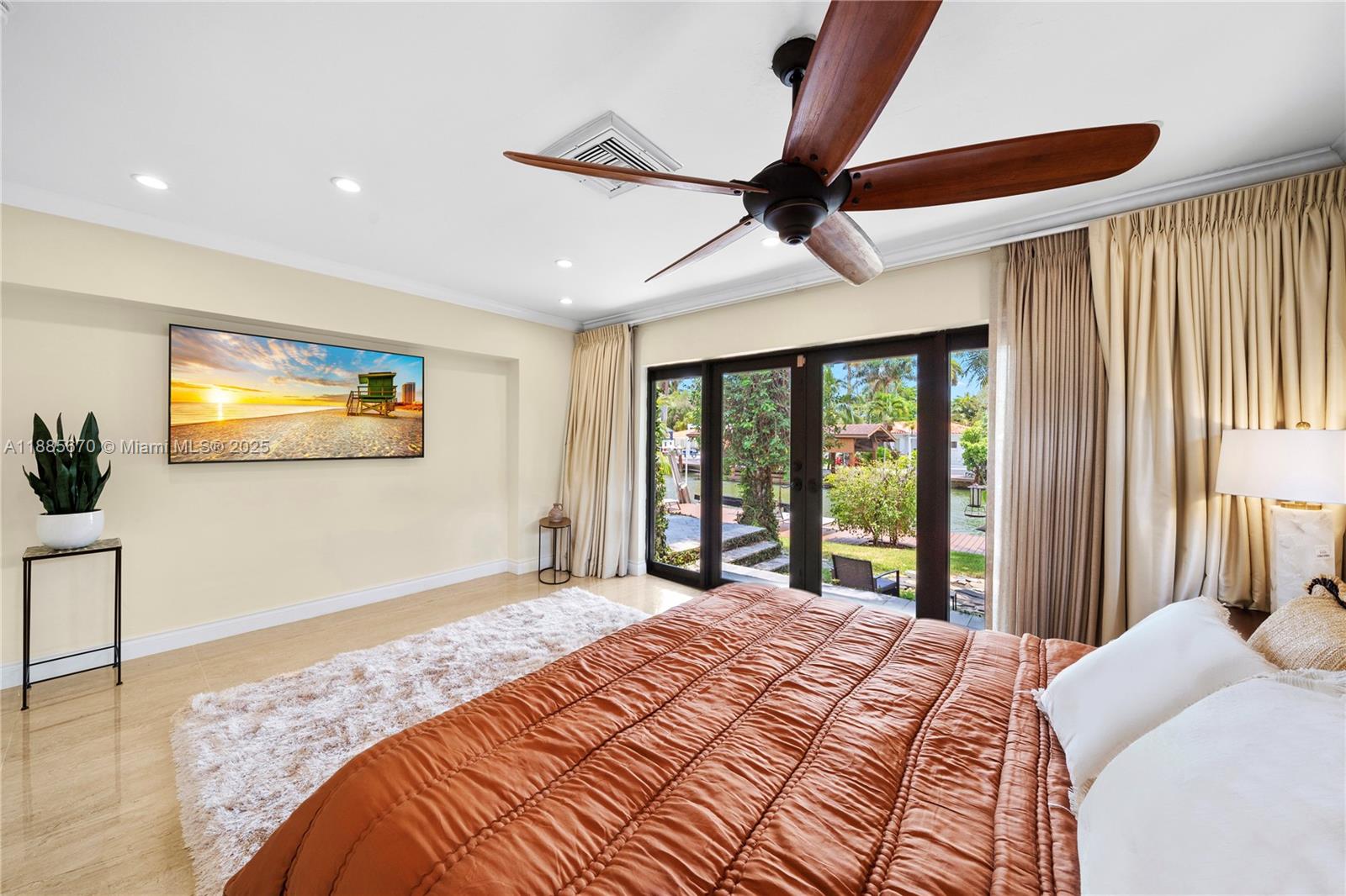 AMD PL BISCAYNE PINES - Residential Lease