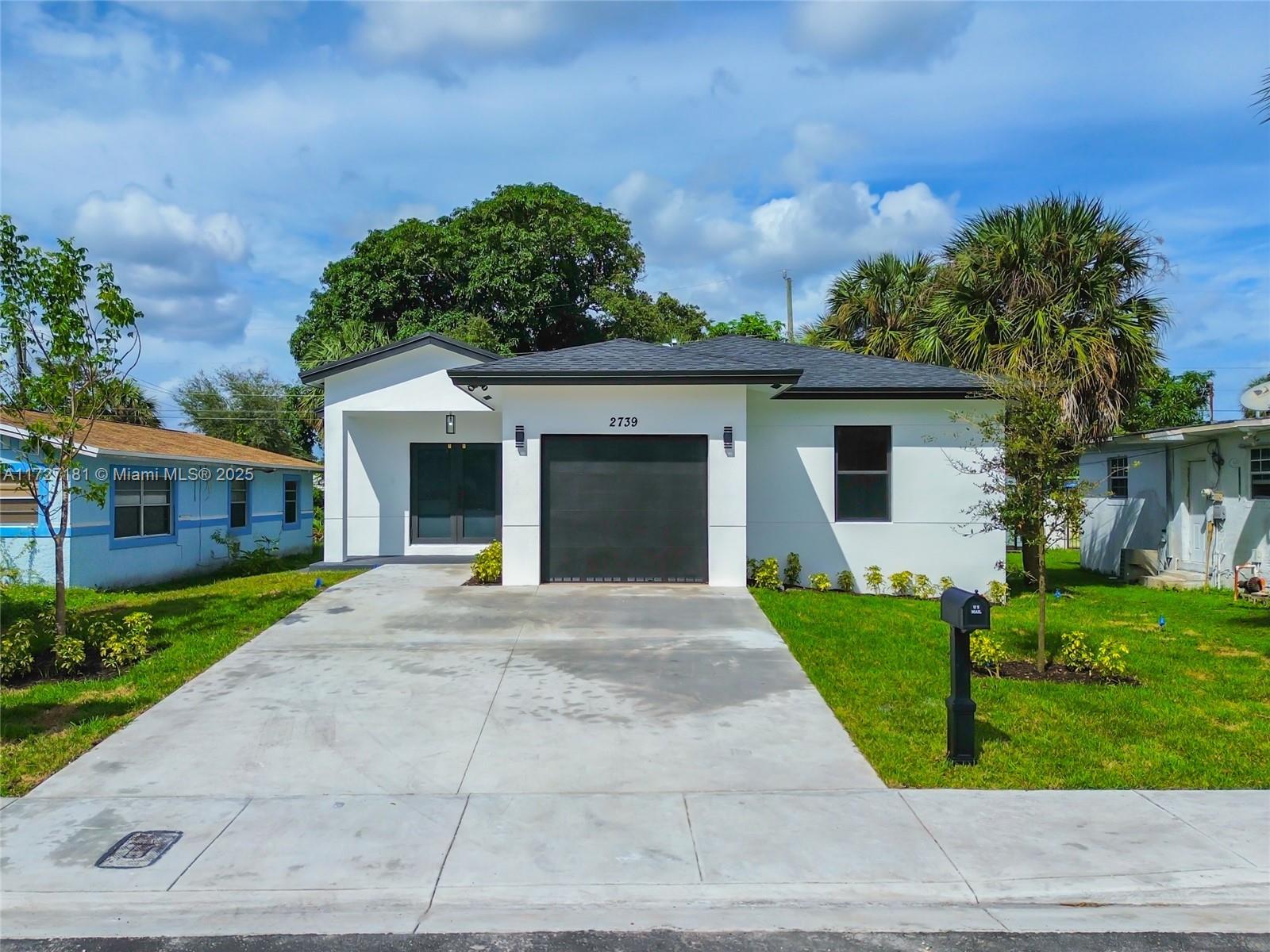 2739 Nw 7th St, Fort Lauderdale, Broward County, Florida - 4 Bedrooms  
3 Bathrooms - 