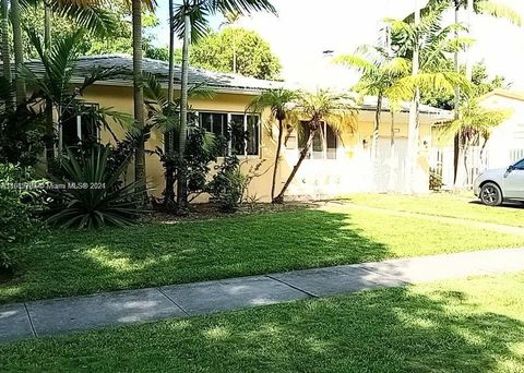 Single Family Residence in Miami FL 610 25th Rd.jpg