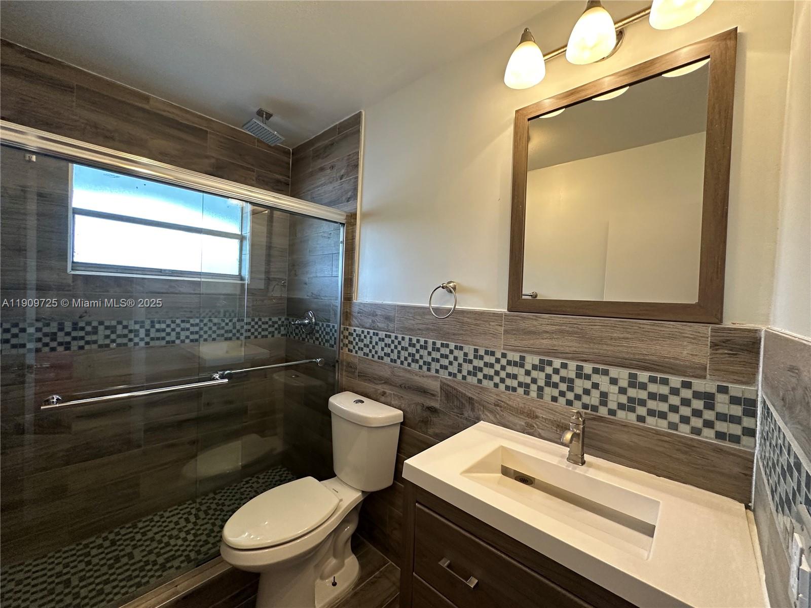 TOWN OF HALLANDALE B-13 - Residential Lease