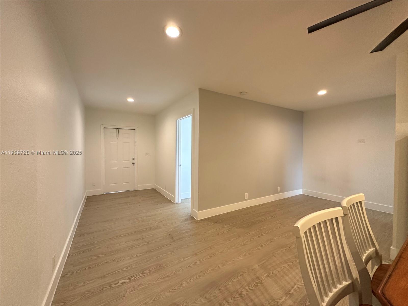 TOWN OF HALLANDALE B-13 - Residential Lease