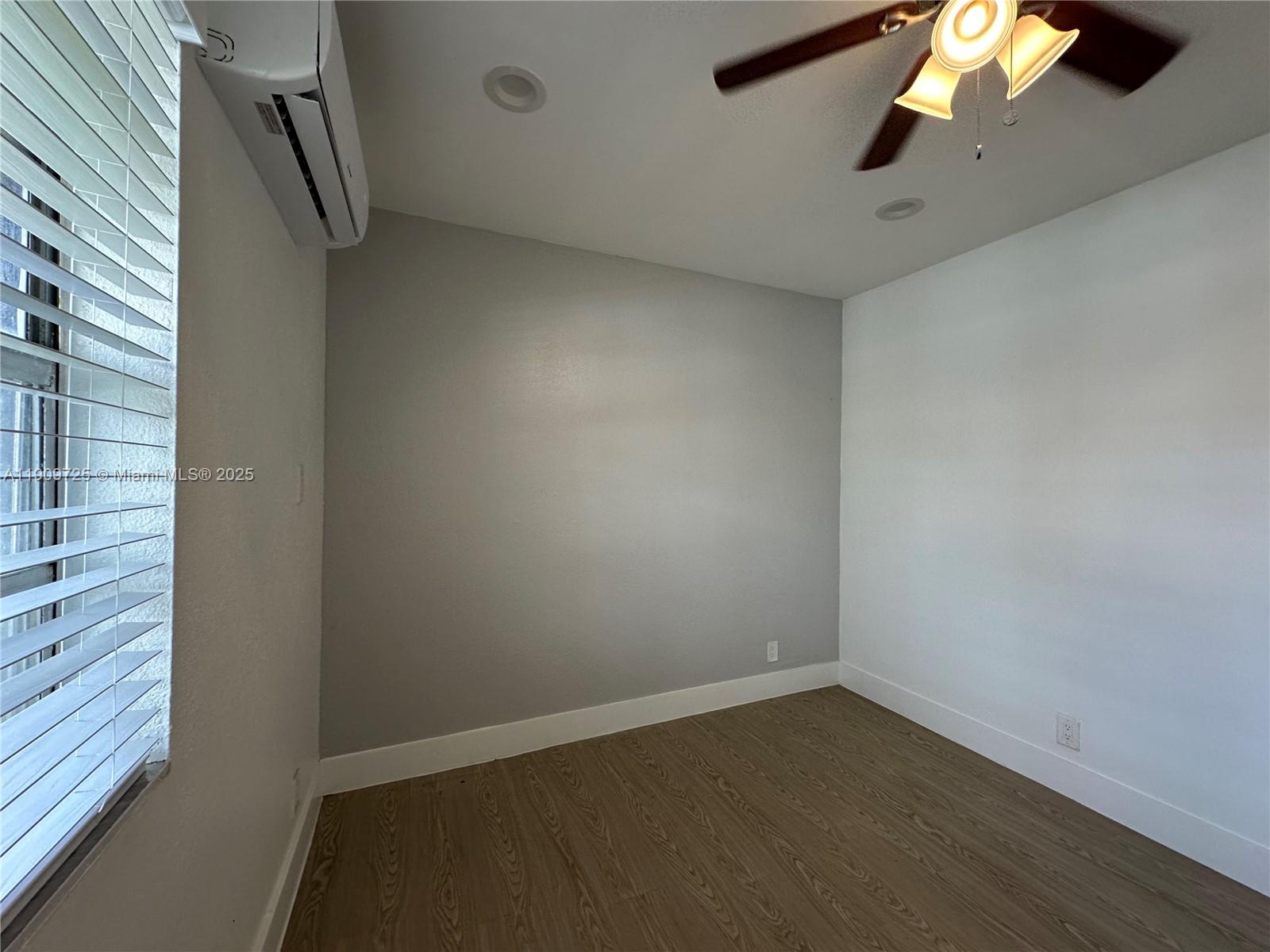 TOWN OF HALLANDALE B-13 - Residential Lease