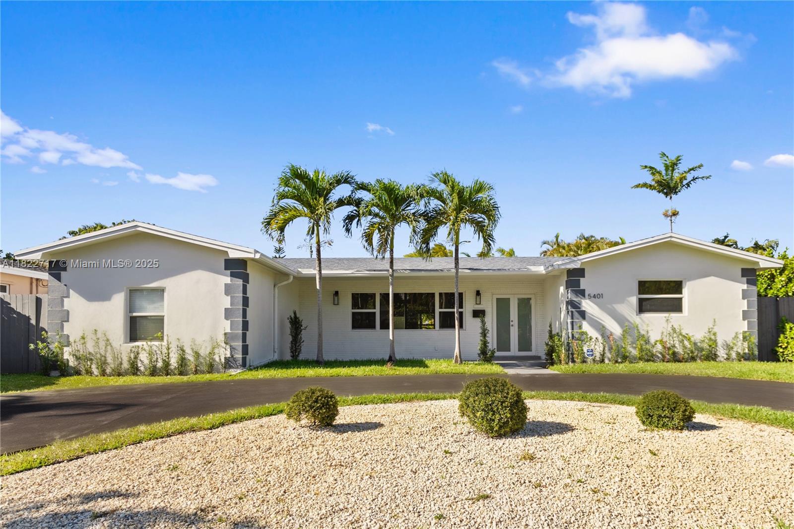 Property for Sale at 5401 Fillmore St, Hollywood, Broward County, Florida - Bedrooms: 4 
Bathrooms: 4  - $899,999