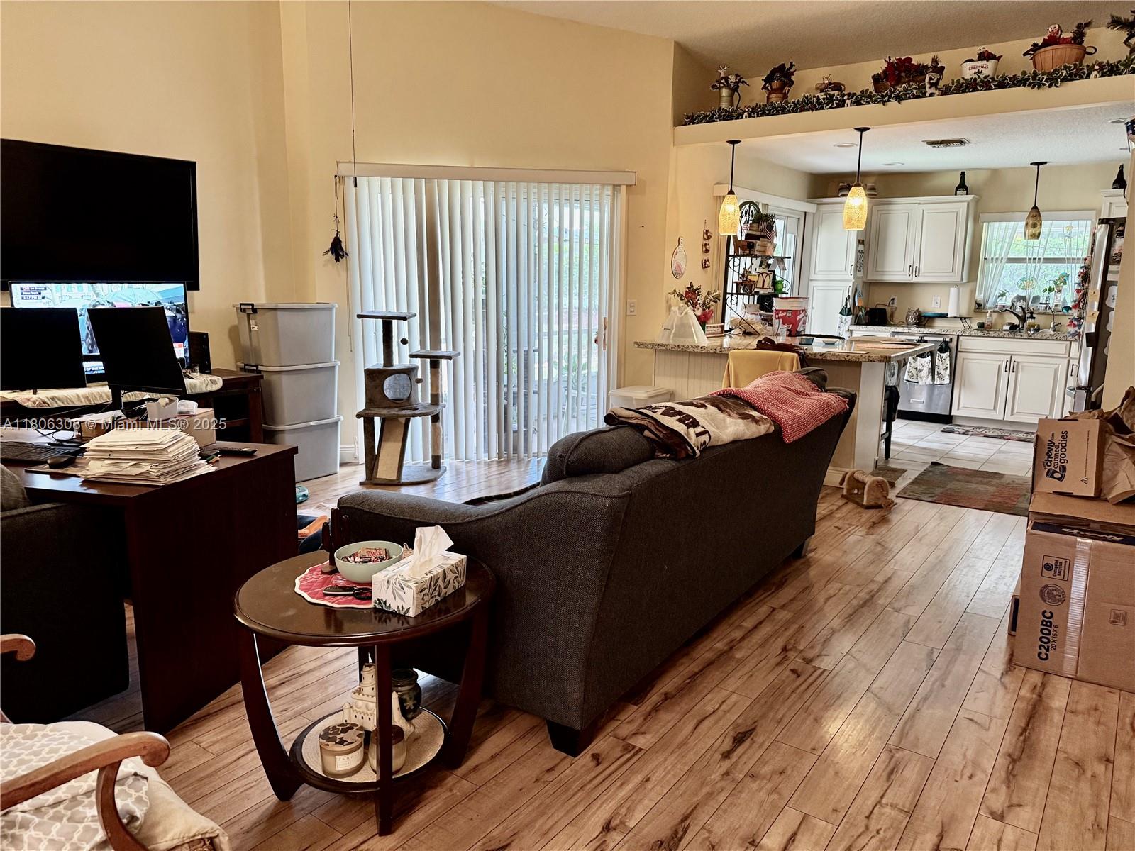 KEYS-GATE NO 2 - Residential