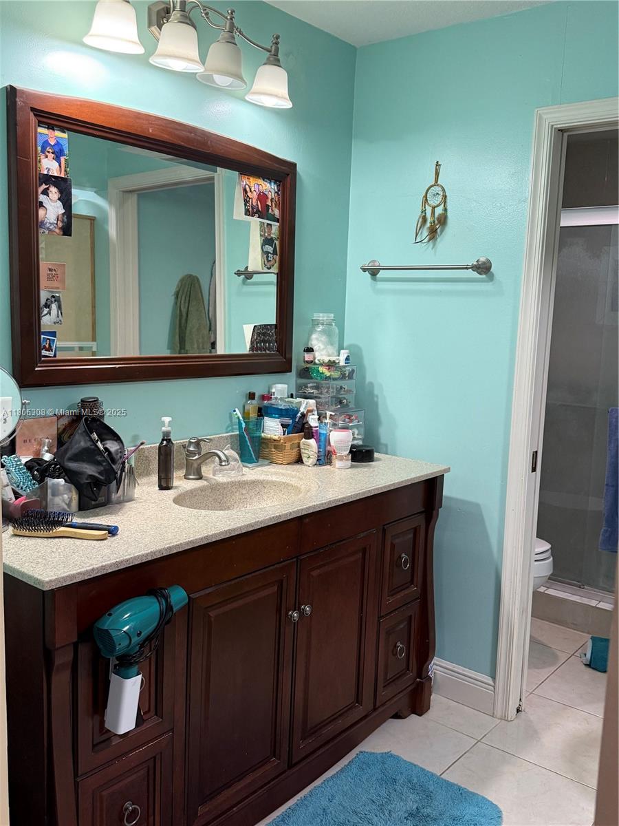 KEYS-GATE NO 2 - Residential