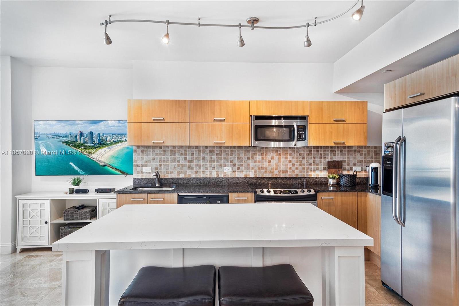 WIND CONDO - Residential