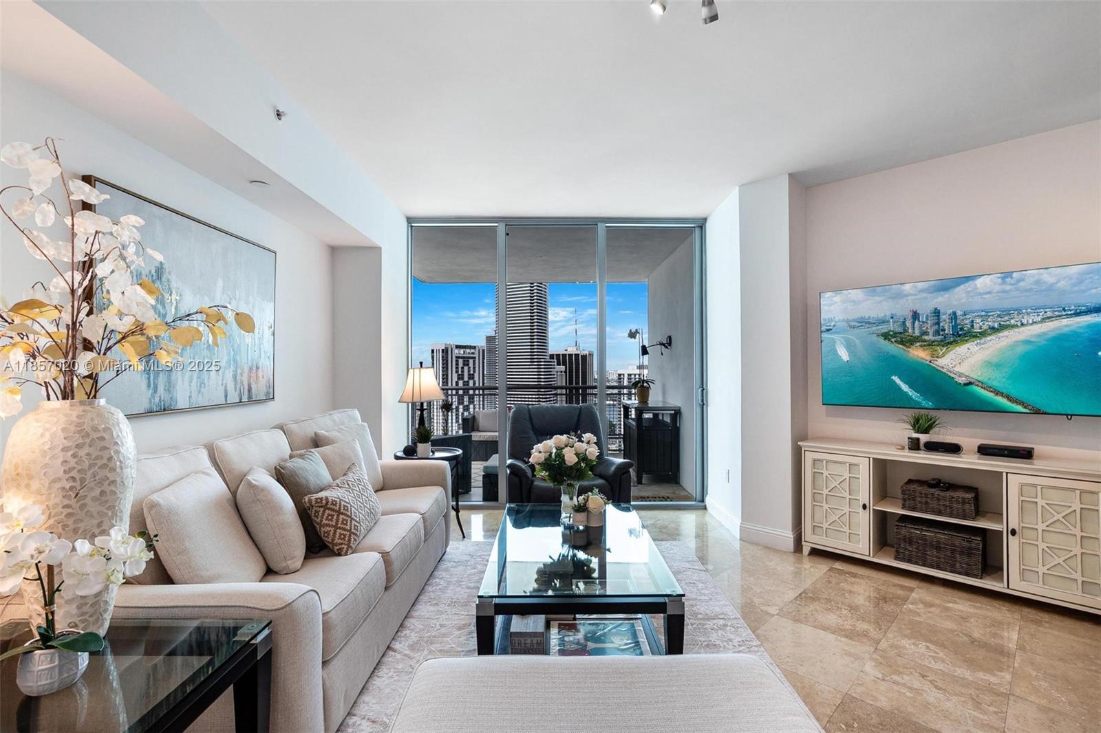 Easy to Finance – No Special Assessments – River & Skyline Views
Stylish 1BD/1BA at Wind by Neo with spectacular Miami River & skyline views. Bright, open-concept layout with floor-to-ceiling windows, stainless steel appliances, granite countertops, and Italian cabinetry. Private balcony perfect for sunsets, spacious bedroom, and modern bath. Resort-style amenities include pool, gym, spa, business center, and 24-hour security. Easy to finance and no special assessments. Prime Downtown location steps to Brickell, dining, shopping, and MetroMover—perfect for living or investment.