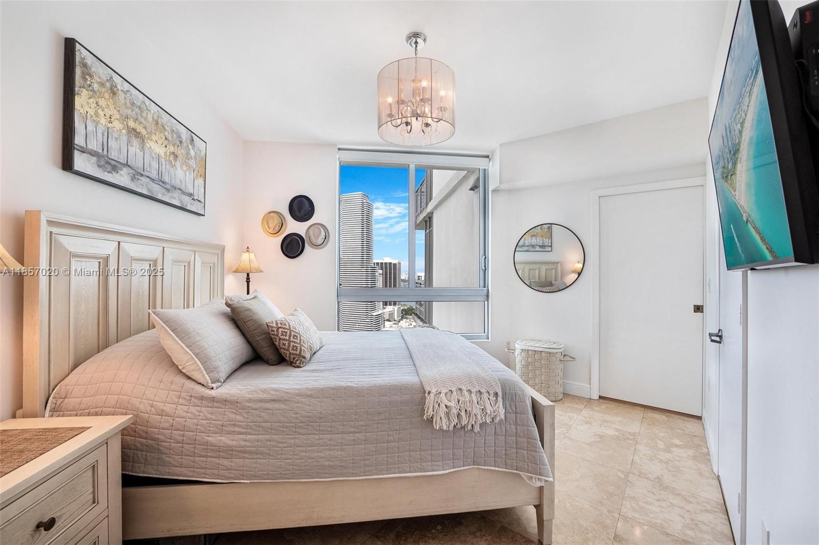 WIND CONDO - Residential