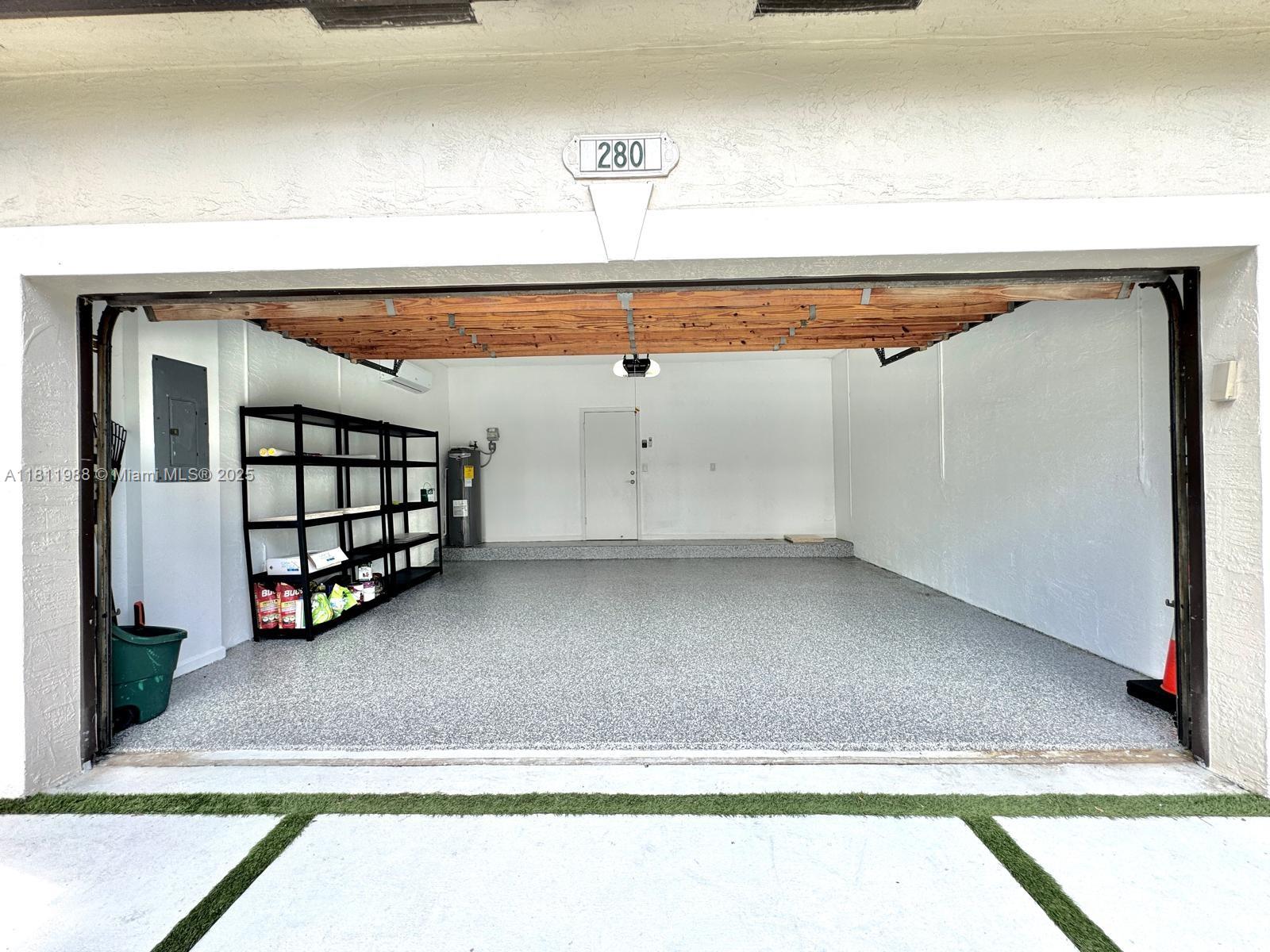 PEMBROKE SHORES - Residential Lease