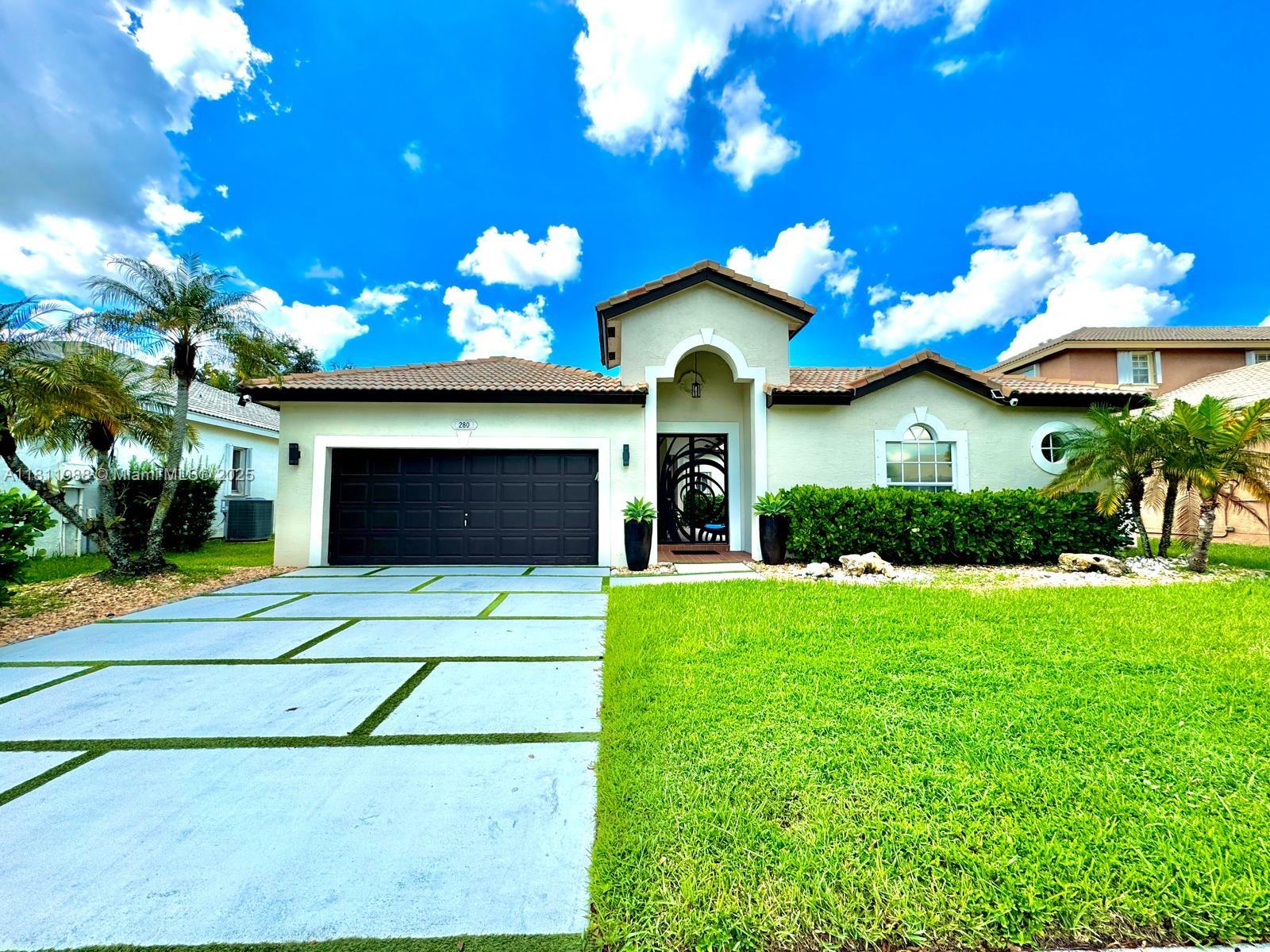 Rental Property at 280 Sw 167th Ave, Pembroke Pines, Miami-Dade County, Florida - Bedrooms: 3 
Bathrooms: 3  - $5,000 MO.