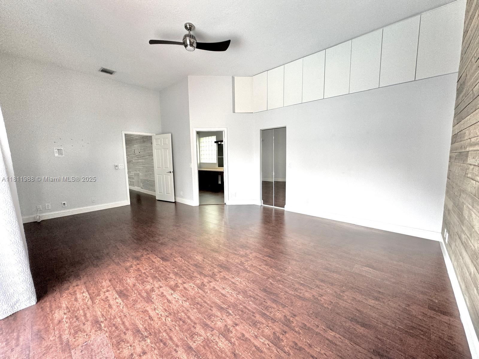 PEMBROKE SHORES - Residential Lease