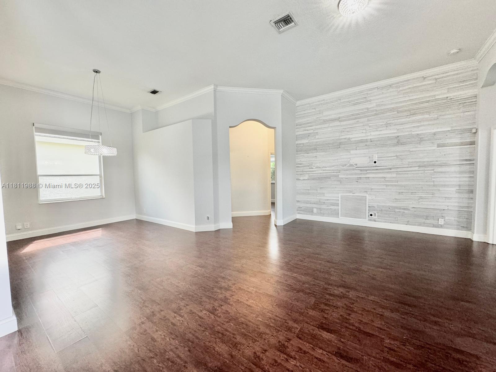 PEMBROKE SHORES - Residential Lease