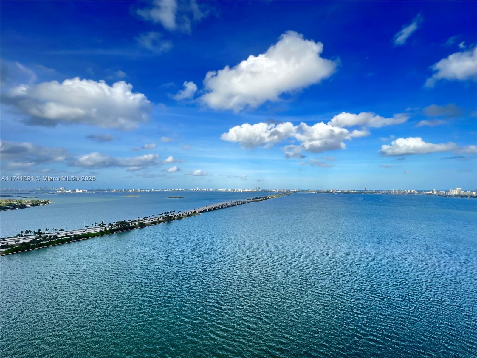 3131 Ne 7th Ave 2904, Miami, Broward County, Florida - 3 Bedrooms  
4 Bathrooms - 