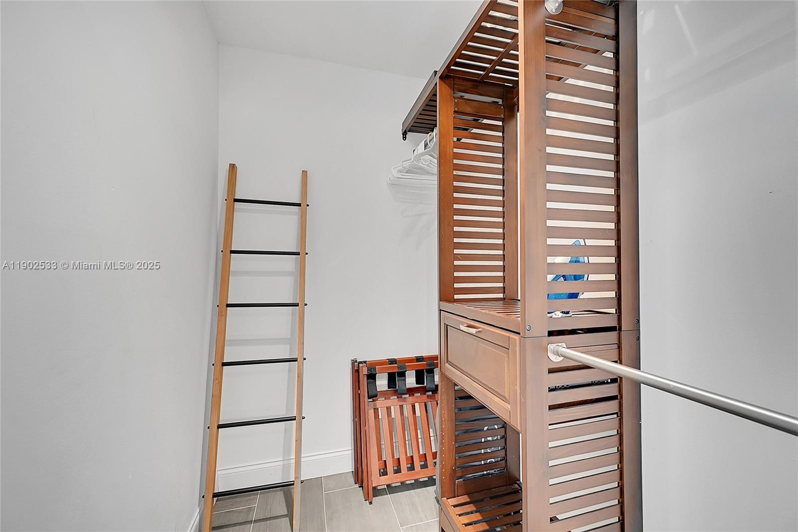 JACARANDA AREA 16 - Residential Lease