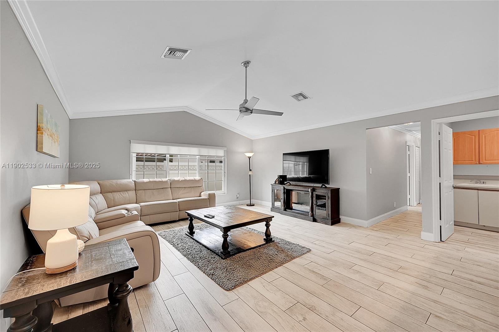 JACARANDA AREA 16 - Residential Lease