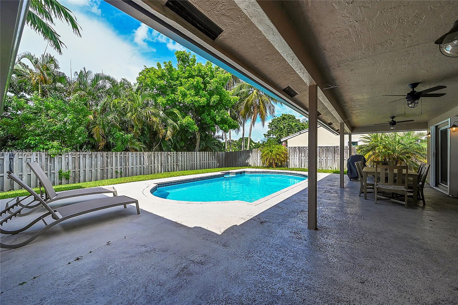 JACARANDA AREA 16 - Residential Lease