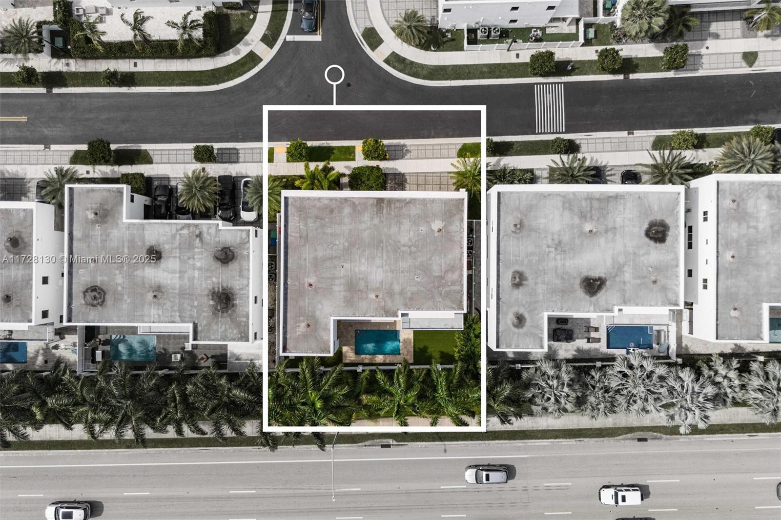 DORAL COMMONS RESIDENTIAL - Residential