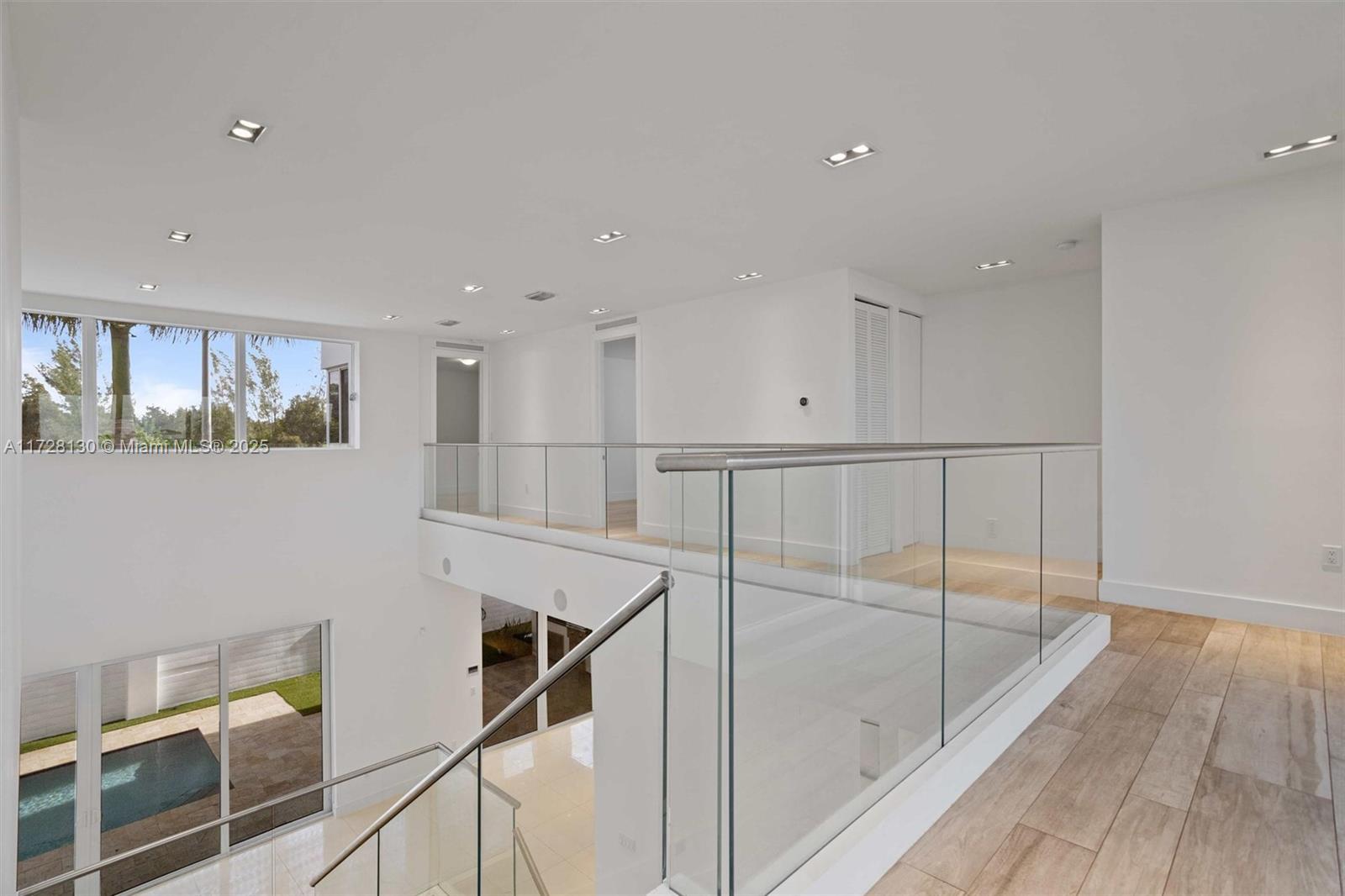 DORAL COMMONS RESIDENTIAL - Residential