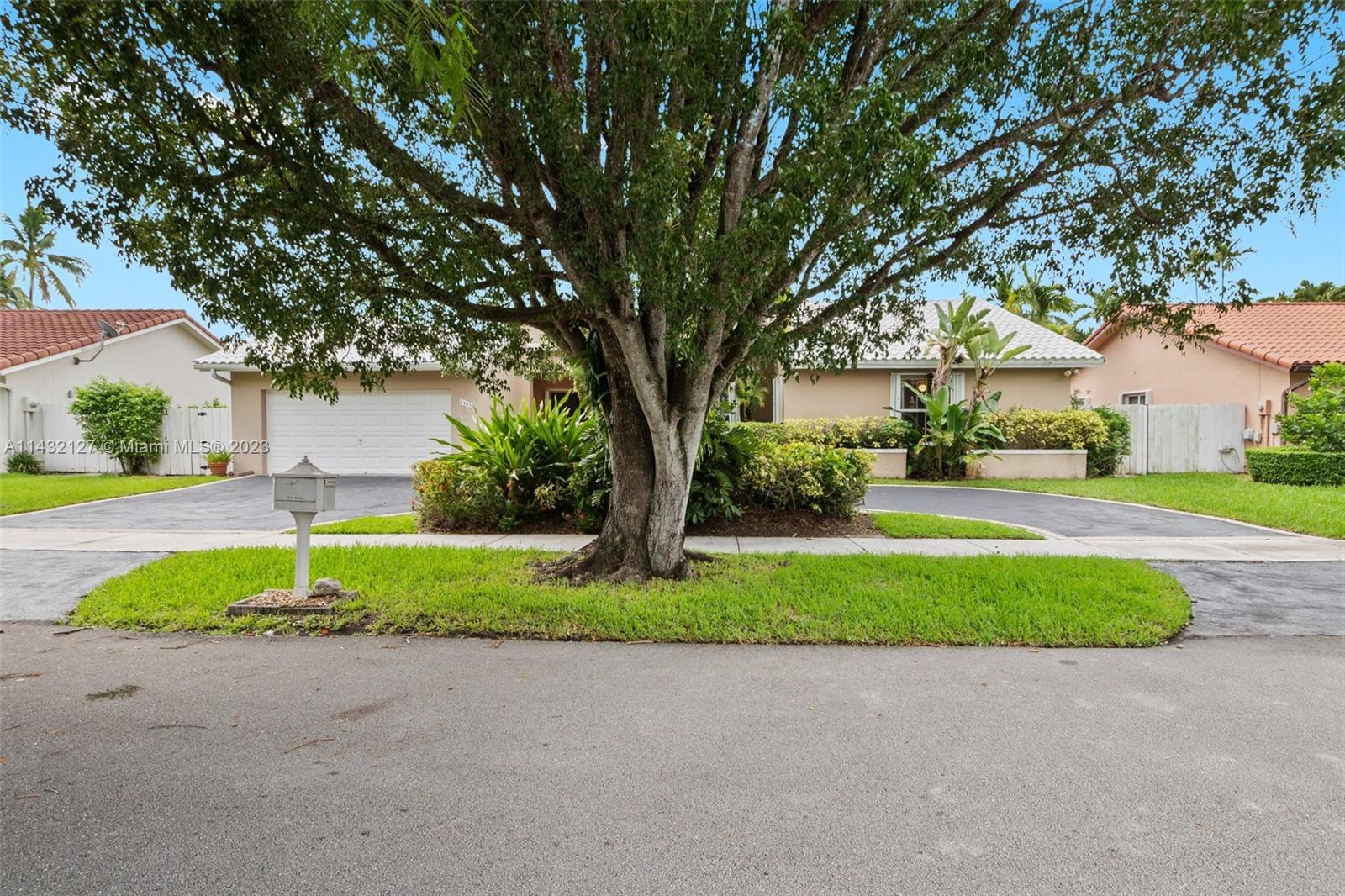 DADELAND PARK SUB - Residential