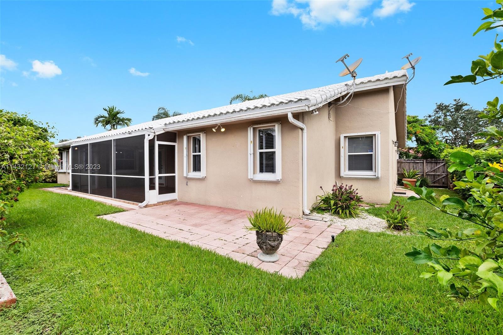 DADELAND PARK SUB - Residential