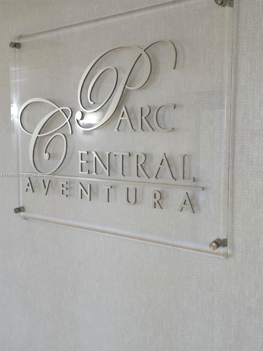 PARC CENTRAL AVENTURA SOU - Residential