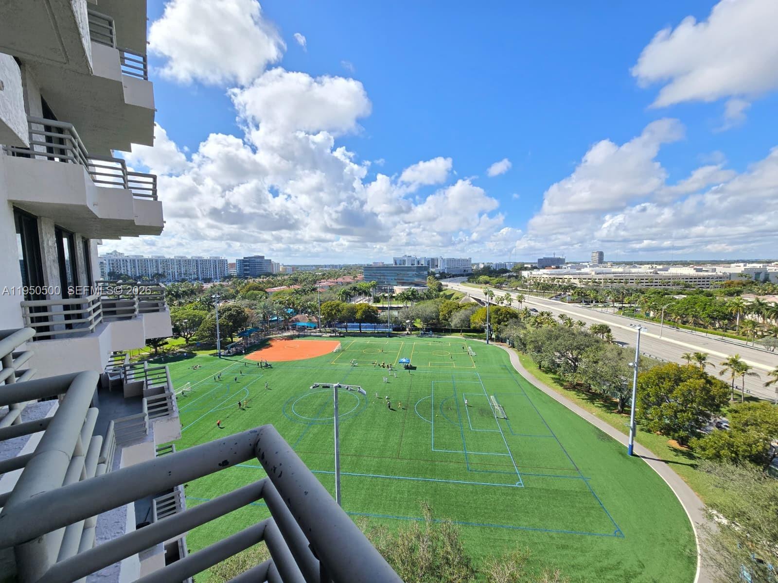 PARC CENTRAL AVENTURA SOU - Residential