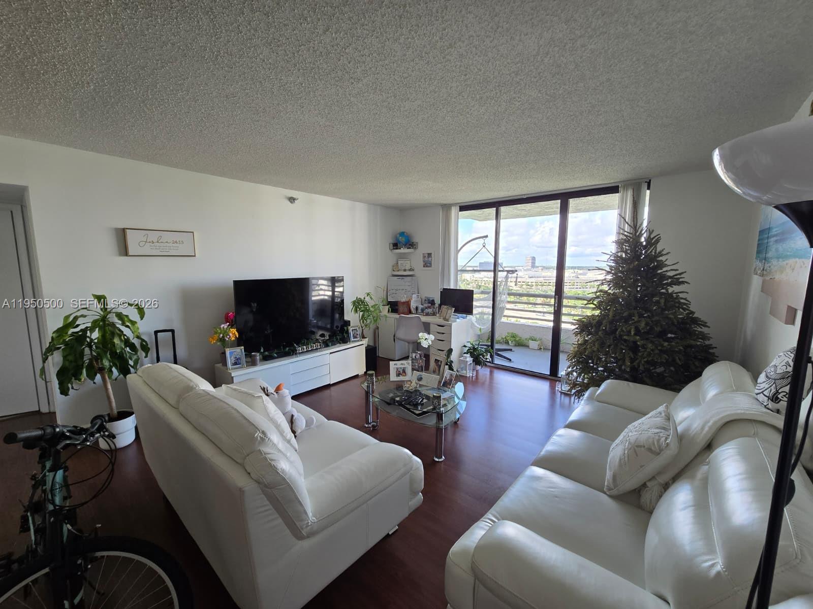 PARC CENTRAL AVENTURA SOU - Residential