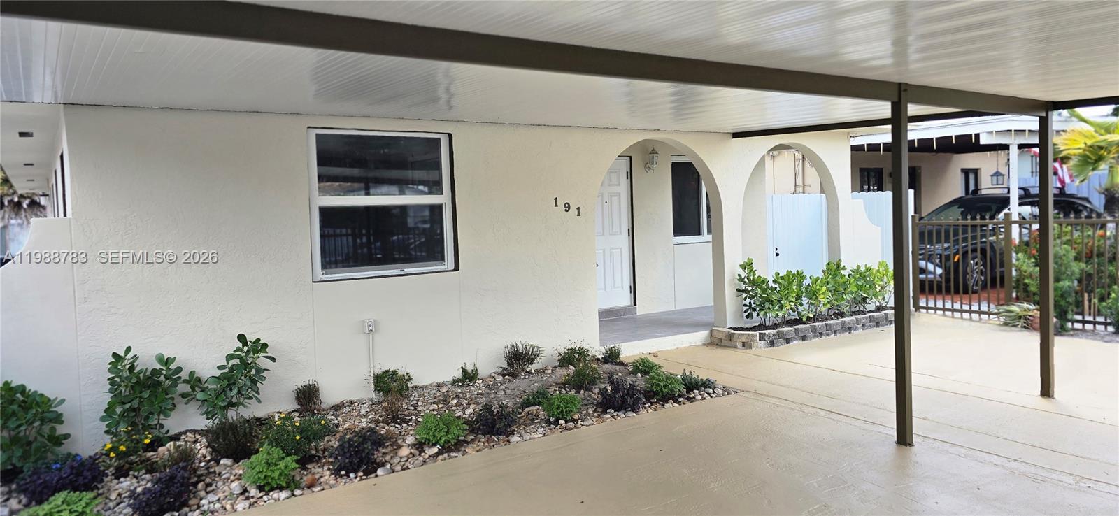 191 NW 60th Ave 0