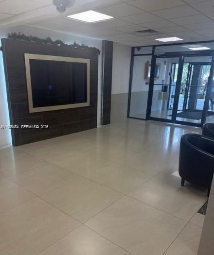 MANORS OF INVERRARY XII - Residential Lease