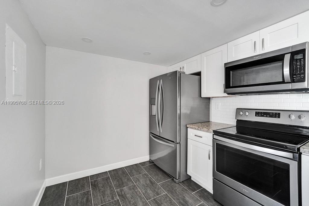 LAS OLAS BY THE RIVER CON - Residential Lease