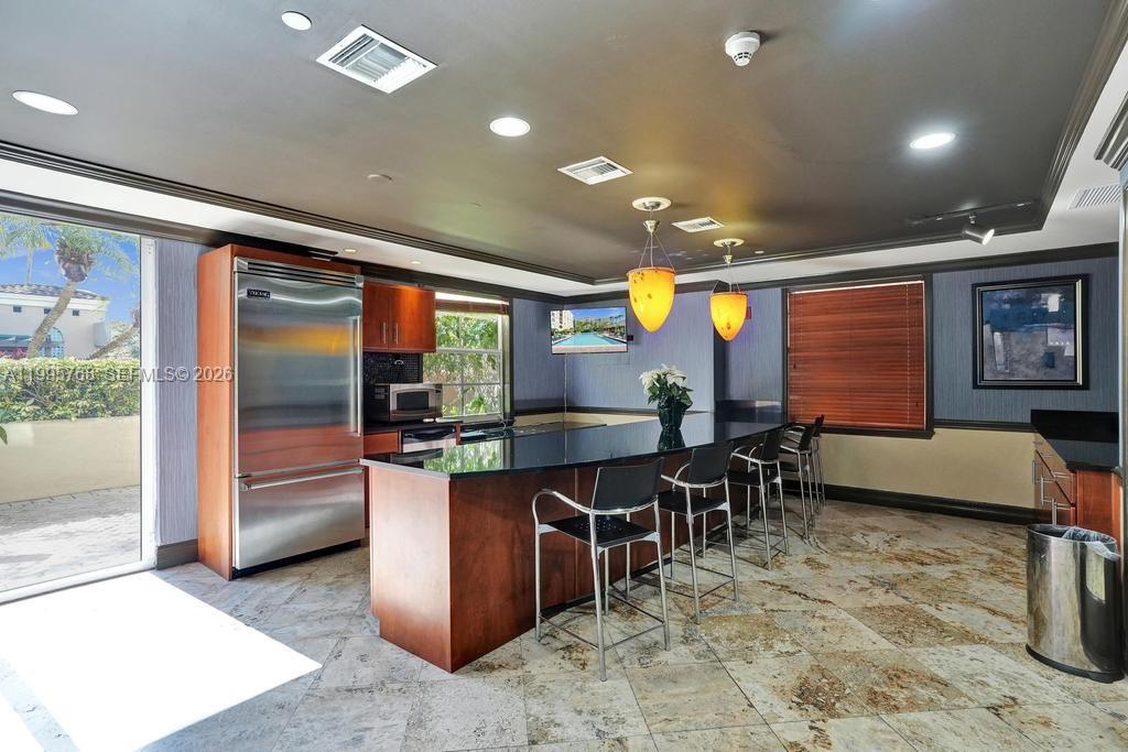 LAS OLAS BY THE RIVER CON - Residential Lease