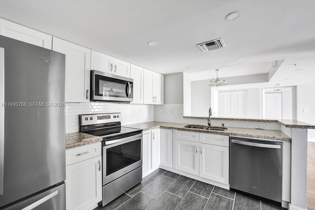 LAS OLAS BY THE RIVER CON - Residential Lease