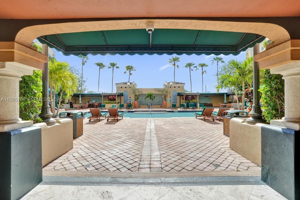 LAS OLAS BY THE RIVER CON - Residential Lease