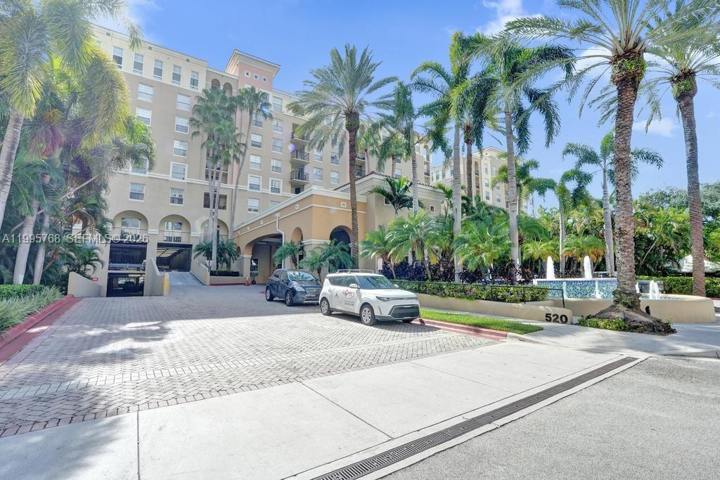 LAS OLAS BY THE RIVER CON - Residential Lease