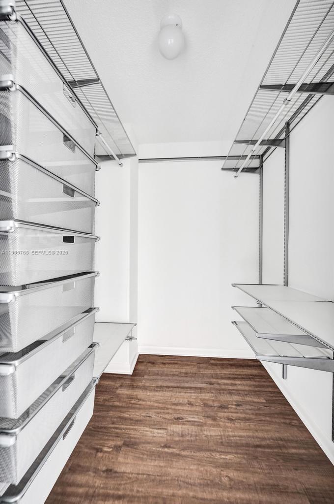 LAS OLAS BY THE RIVER CON - Residential Lease