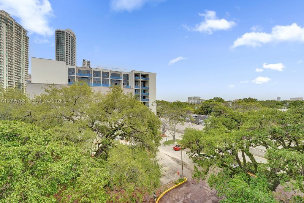 LAS OLAS BY THE RIVER CON - Residential Lease