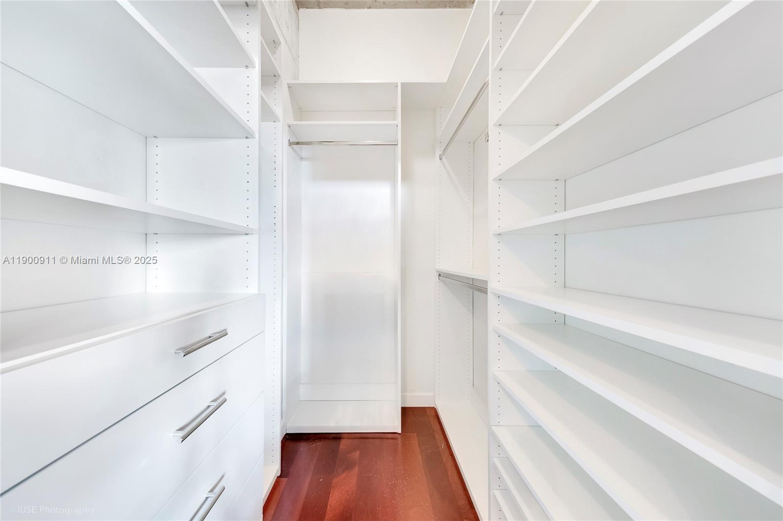 CITE CONDO - Residential Lease