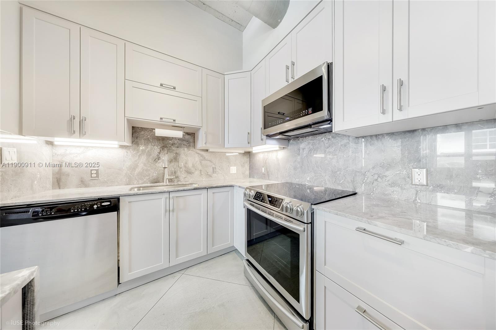 2001 Biscayne Blvd 2311