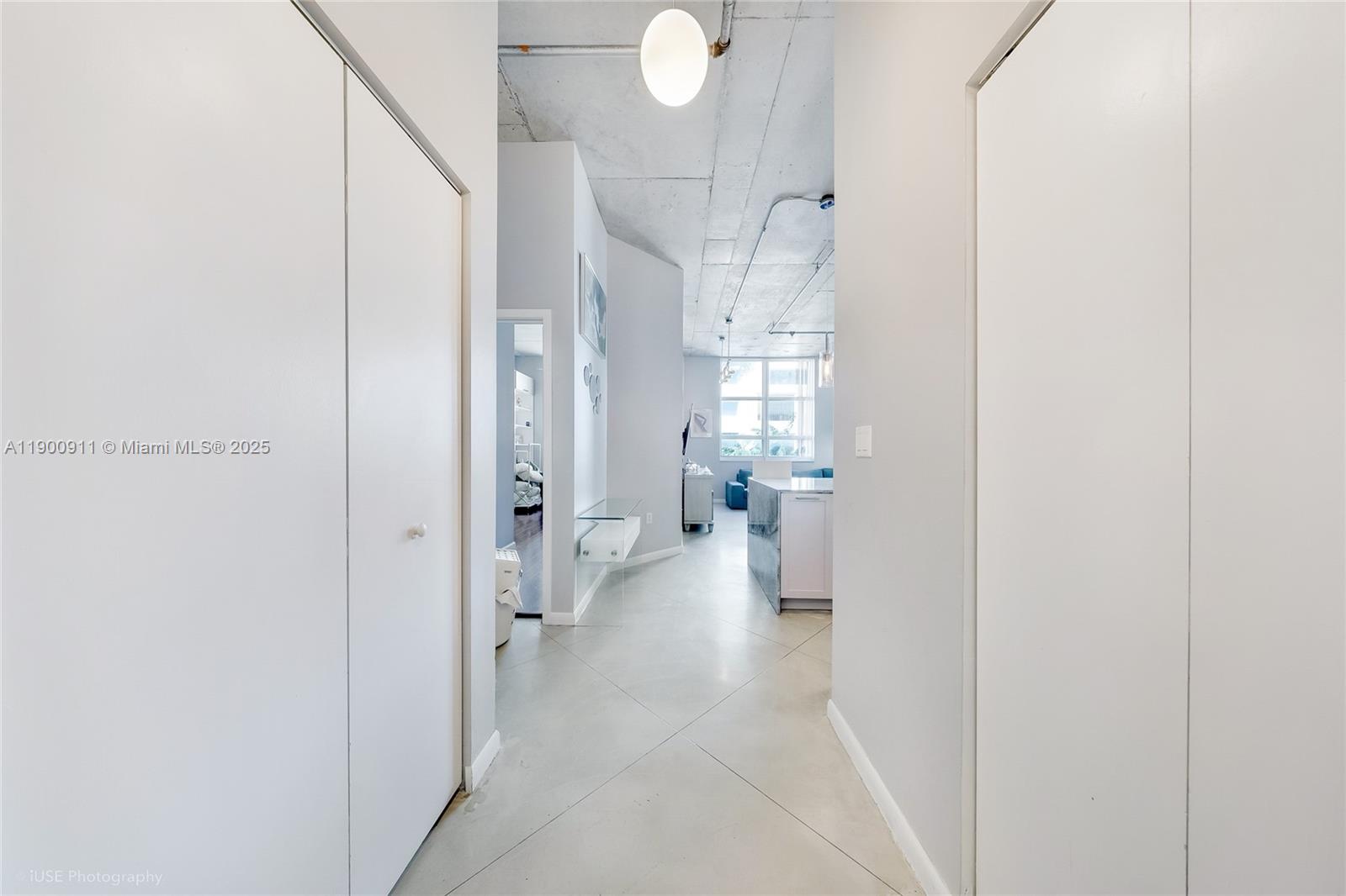 CITE CONDO - Residential Lease