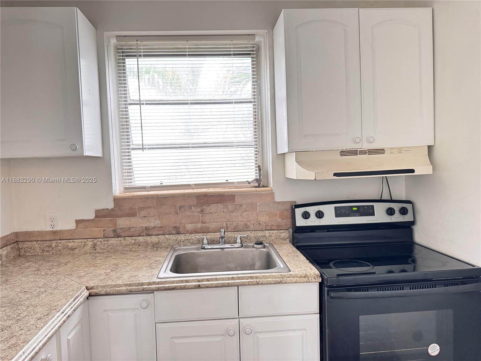 GOLFVIEW APTS CO-OP - Residential Lease