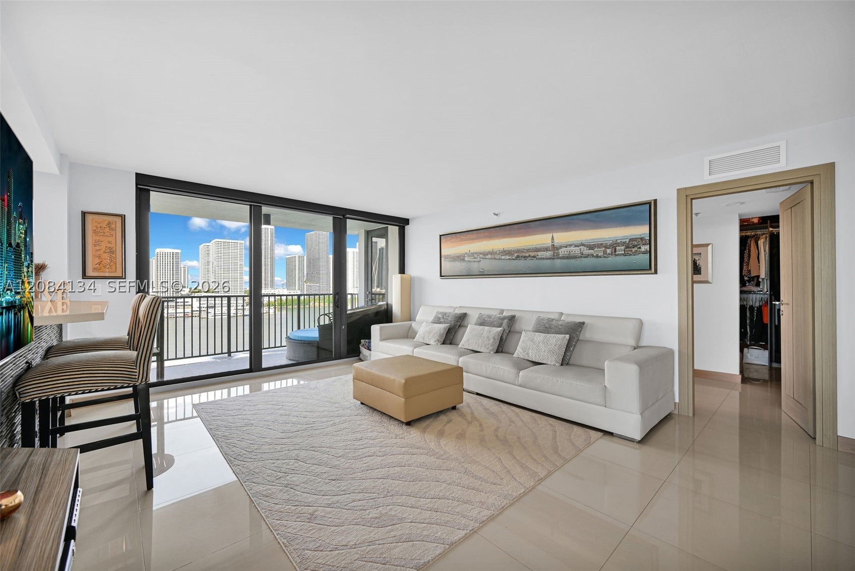801 N Venetian Dr 1208