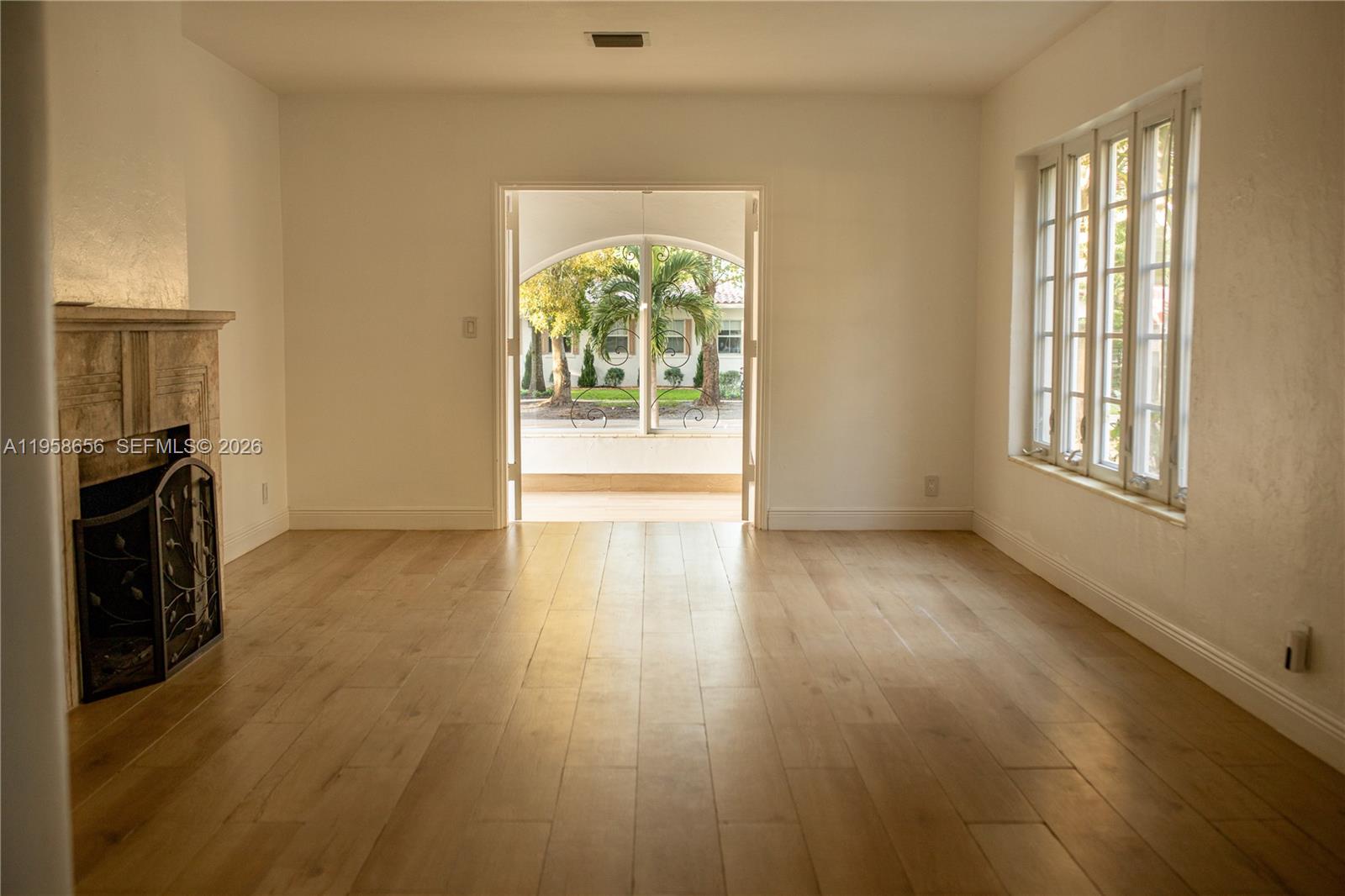 CORAL GABLES SEC B - Residential